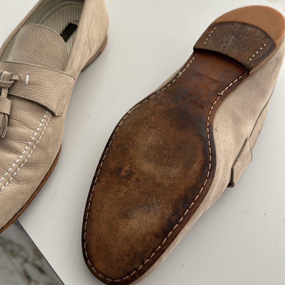 Shoes - Picture 3 of 4